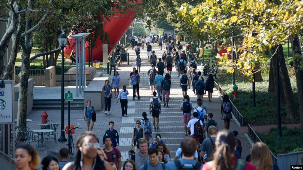 Borxhet studentore e bëjnë më të varfër brezin e mijëvjeçarit
