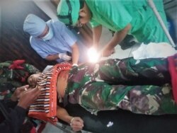 Sertu Faisal Akbar, anggota TNI yang terkena tembakan (foto: courtesy TGPF).