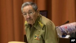El presidente cubano, Raúl Castro, pronosticó un crecimiento limitado en la isla y pidió a los cubanos evitar los gastos innecesarios.
