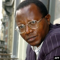 Congolese human rights activist and head of the Voix des Sans-Voix (Voice of the Voiceless) (VSV) party Floribert Chebeya. (2005 file photo)