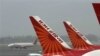 Penumpang Pesawat Air India Terjebak di Bandara London Selama 8 Jam