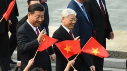 Chủ tịch Trung Quốc Tập Cận Bình trong chuyến thăm Việt Nam cuối năm 2017.
