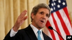 Secreteri wa Departement ya Amerika, John Kerry ariko avuga ku ruhagarara ruri mu gihugu ca Ukraine