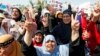 开罗抗议活动现场紧张对峙