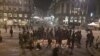Bruxelles: la vie reprend timidement dans le métro malgré l'angoisse