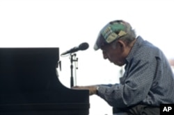At 84, George Wein still loves to perform.