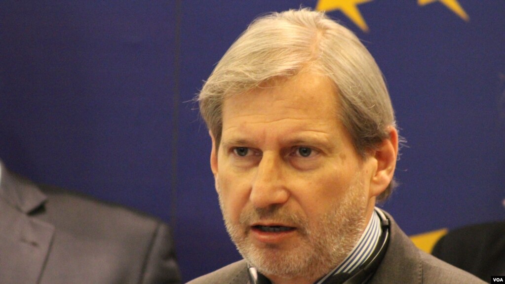 Hahn: Dënoj thirrjet për veprime që minojnë të drejtën për të votuar