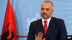 PM Albania Edi Rama menunda kunjungan yang direncanakan ke Serbia (foto: dok).