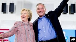 Hillary Clinton e Tim Kaine