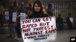 Протесты в Нью-Дели против насилия над женщинами. 27 декабря 2012г.