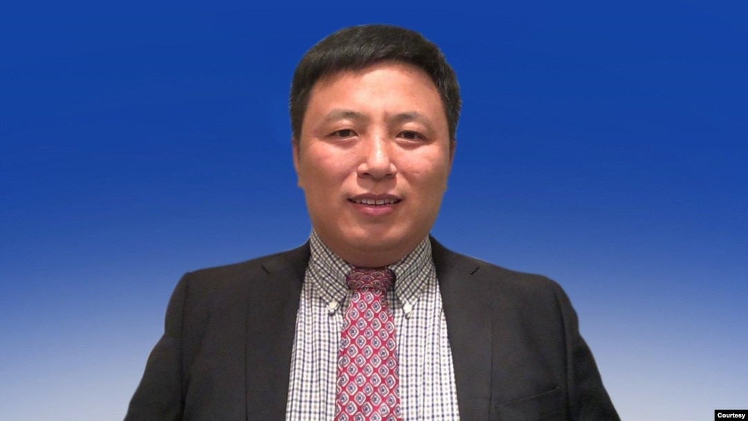现为美利坚大学访问学者的前中国人权律师陈建刚