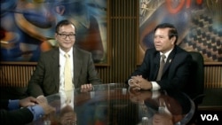 Opposition leaders Sam Rainsy and Kem Sokha in VOA Studio In Washington, DC.