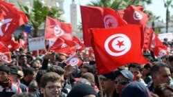 Tunisians Defy Terrorists