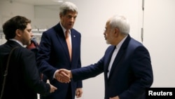 به نظر می رسد بعد توافق هسته ای، مقام های ایران و آمریکا در حد وزرای خارجه، خط مستقیمی برای بحث درباره موضوعات مهم دارند. 