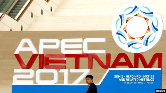 Ông Donald Trump sẽ tới Việt Nam ngày 10/11 để dự APEC.