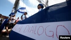 La libération des prisonniers était condition sine qua non des adversaires du président Daniel Ortega pour s'asseoir de nouveau à la table des négociations.