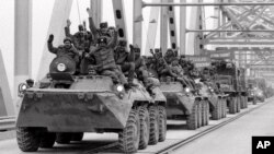 Afg'onistonni tark etayotgan sovet armiyasi, 1989-yil (arxiv)