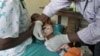 Le Cameroun lance la vaccination systématique contre le paludisme, une première