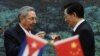 Castro firma 8 acuerdos de cooperación con China
