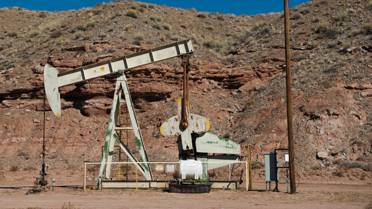 U.S. to Become Largest Oil Producer