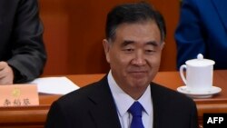 중국 공산당 정치국의 왕양 상무위원이 14일 전국인민정치협상회의, 정협 주석으로 선출됐다.
