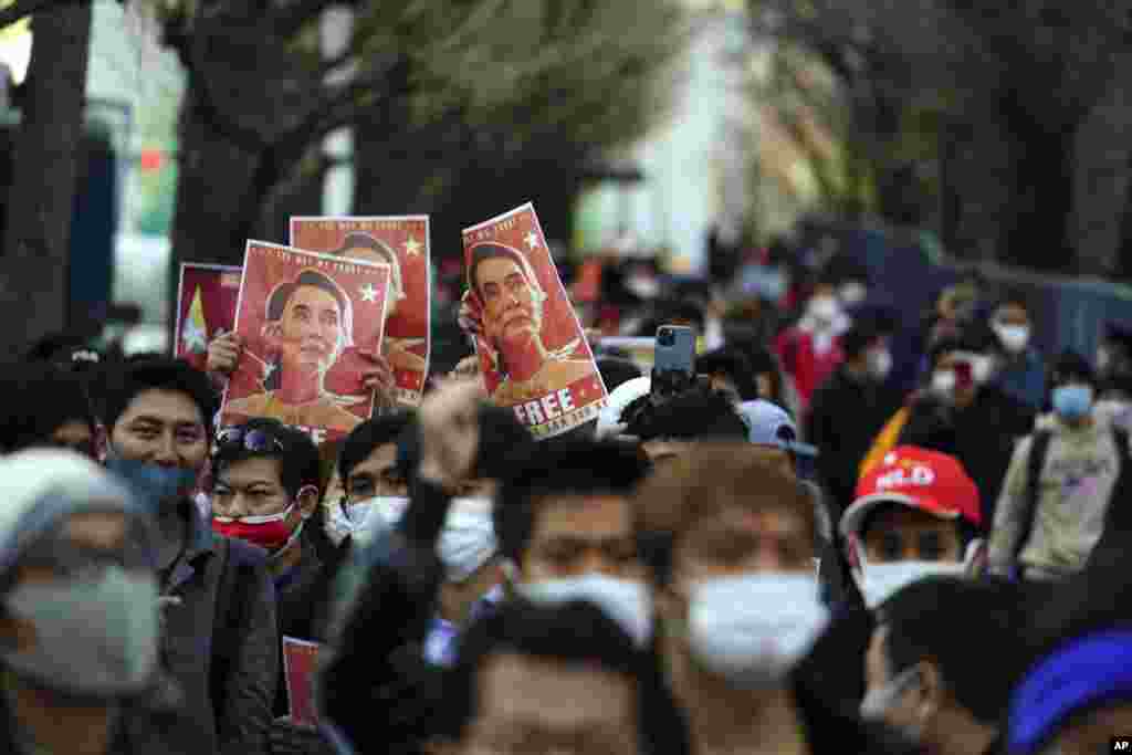 ဂျပန်ရောက် မြန်မာများရဲ့ စစ်အာဏာသိမ်းဆန့်ကျင်မှု ဆန္ဒပြပွဲ မြင်ကွင်း။ (ဖေဖော်ဝါရီ ၀၃၊ ၂၀၂၁)