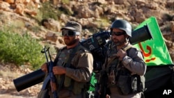 Hezbollah fighters in Wadi al-Kheil or al-Kheil Valley in the Lebanon-Syria border. (File)