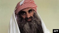 Khalid Sheik Mohammed sẽ tiếp tục bị quân đội giam giữ trong một thời gian nữa.