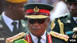 URetired General Constantino Chiwenga. ( (S. Mhofu/VOA)