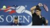 Kalahkan Isner, Federer Maju ke Perempat Final AS Terbuka