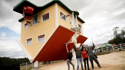 An Upside Down House in Colombia Lightens Hearts