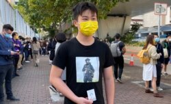 14岁的中学三年级学生Harry表示，北京在香港实施港区国安法，但是不可以控制香港人的思想自由，亦不会动摇他的香港人身份认同。 (美国之音/汤惠芸)