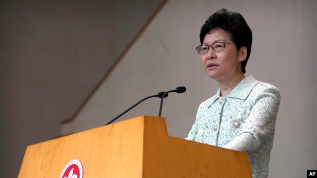 La jefa ejecutiva de Hong Kong, Carrie Lam, no pudo el miércoles 16 de octubre pronunciar un discurso en la Legislatura.