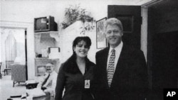 Official White House photo from page 3179 of Independent Counsel Kenneth Starr's report on President Clinton, showing the president and Monica Lewinsky at the White House, taken Nov. 17, 1995.