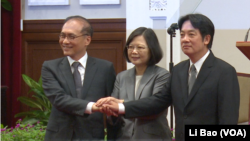 台灣總統蔡英文2017年9月5日宣布行政院長換人，由林全（左）換成賴清德（右，美國之音黎堡拍攝）
