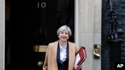 Muhafazakar Parti'nin manifestosunu, İngiltere Başbakanı Theresa May açıkladı