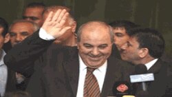 Allawi Expected to Start Coalition-Building Talks in Iraq