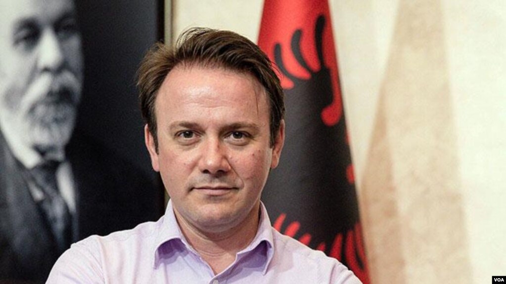 Edhe Gjoni i LSI-së pranon mandatin e deputetit