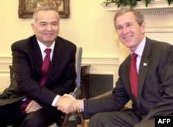 Terrorga qarshi urushda hamkorlar... Islom Karimov va Jorj Bush, Oq Uy, Vashington, 12 mart 2002