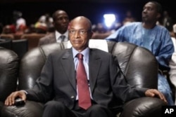 FILE - Guinea's leading presidential candidate Cellou Dalein Diallo at the People's Hall in Conakry, Guinea, Sept. 21, 2010.