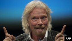 El fundador de Virgin Galactic, Richard Branson, dijo que espera recaudar $100 millones de dólares en 60 días para ayuda humanitaria para Venezuela.