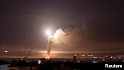 Missile fire is seen from Damascus, Syria May 10, 2018. (REUTERS/Omar Sanadiki )