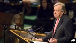 Sekretaris Jenderal PBB Antonio Guterres saat berbicara dalam Sidang Umum PBB ke 72 di markas PBB di New York, 19 September 2017.