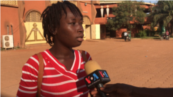 Céline Oubda, une étudiante, Ouagadougou, le 7 novembre 2019. (VOA/Lamine Traoré)