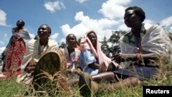 In Kenya's Rift Valley, Maasai women are beginning to gaining more rights that were once predominantly reserved to men. A few years ago, a single mother taking sole responsibility for her family would have been a rare sight among the pastoral Kipsigis and Maasai communities, but now it is becoming more acceptable.