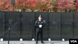 華盛頓越戰紀念牆(美國之音楊晨拍攝)