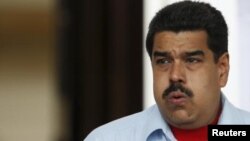 Maduro está muy molesto por el apoyo que el Ejecutivo de Rajoy brinda a la oposición venezolana.