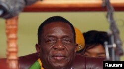 Emmerson Mnangagwa juste après avoir été investi président du Zimbabwe, Harare le 24 Novembre 2017 