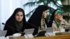 لعیا جنیدی معاون حقوقی رئیس جمهوری ایران (سمت چپ) در جلسه هیات دولت - ۱ شهریور ۱۳۹۶