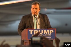 New Jersey Governor Chris Christie campaigns for Republican presidential candidate Donald Trump (out of frame) during a Trump rally at Millington Regional Jetport in Millington, Tennessee, Feb.27, 2016.